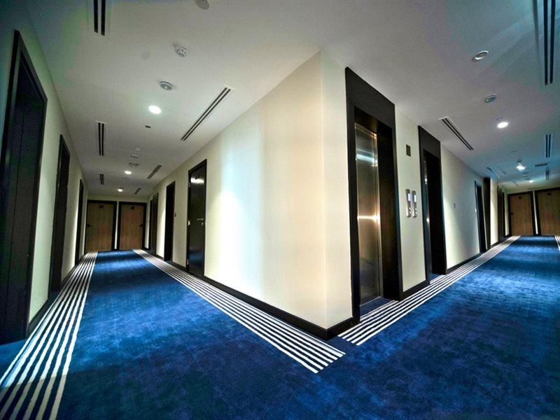 Kingsgate Al Jaddaf Hotel By Millennium Дубай Екстериор снимка